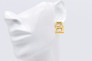 18K Square Link Earrings