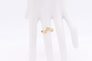 18K Greek Key Ring