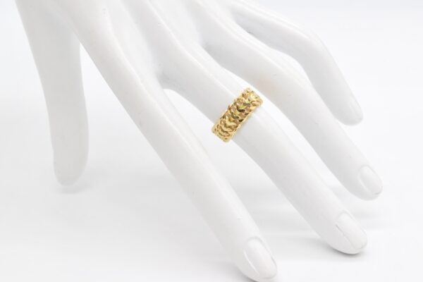 18K Heartbiz Ring - Image 3