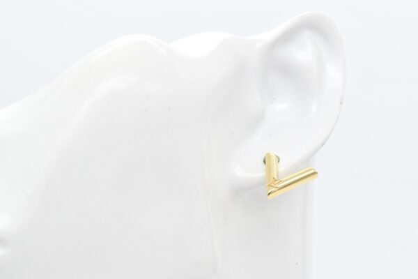 18K V Stud Earrings - Image 2