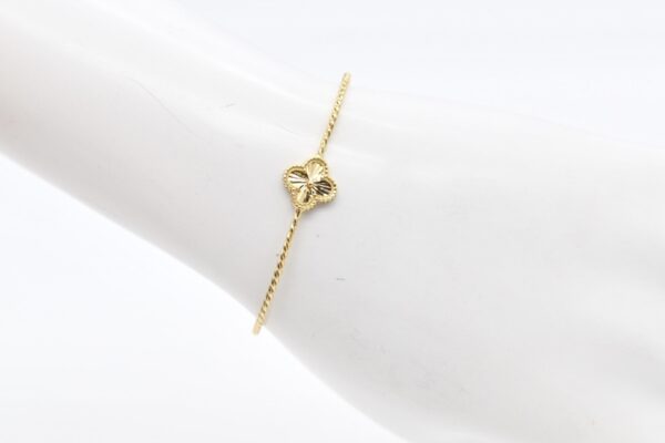 18K Clover Bangle