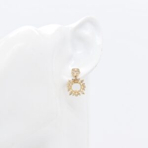 18K YG Square Many Ways Diamond Earrings