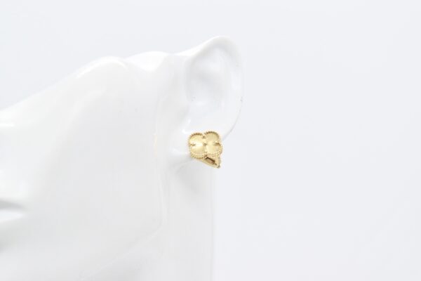 18K Clover Clip-type Earring - Image 2