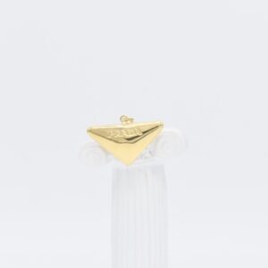 18K P-Inpired Triagle Pendant