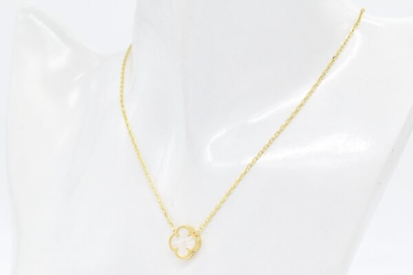 18K Centered MOP Clover Necklace 12mm - Image 2