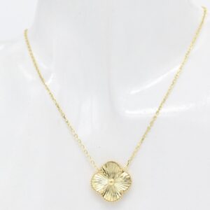 18K Centered Clover Necklace 14mm