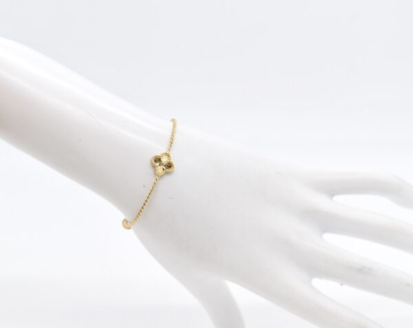 18K Clover Bangle