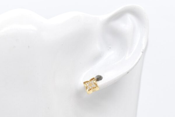 18K Roberto Flower Stud Earrings