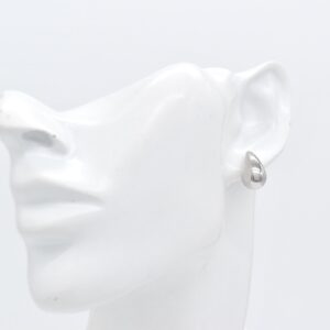 18K WG Teardrop Earrings