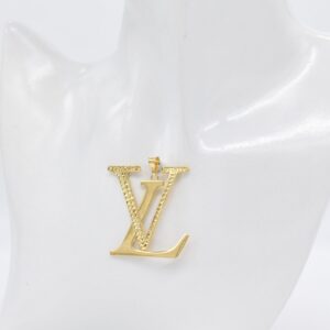 18K Yellow Gold VL Pendant — 39 x 35 mm