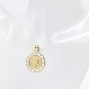 18K Yellow Gold White Queen Elizabeth Pendant — Small / Large