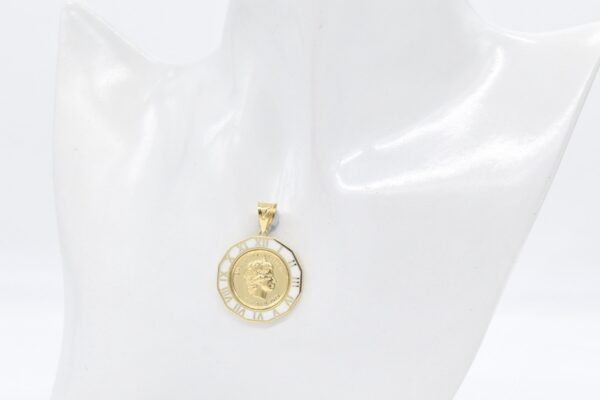 18K Yellow Gold White Queen Elizabeth Pendant — Small / Large