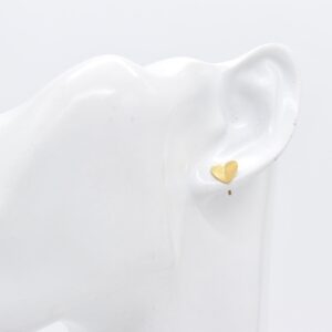 18K Yellow Gold Plain Heart Screw Earrings — 8 mm