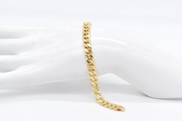 18K Yellow Gold Chunky Curb Bracelet — 8 inches