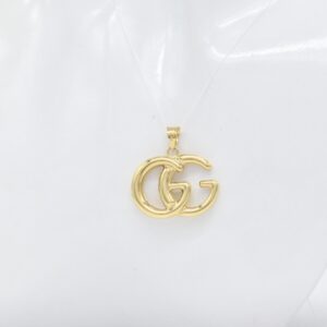 18K Yellow Gold Double‑G Pendant — 20 mm