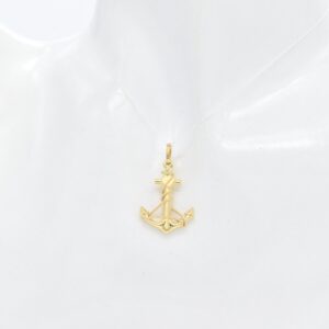 18K Stylish Anchor Pendant