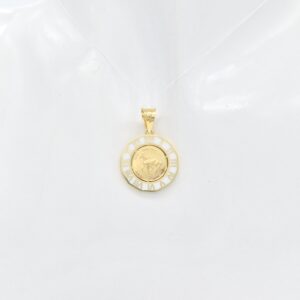 18K White Queen Elizabeth Pendant