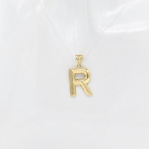 18K "R" Pedant