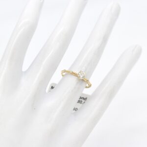 18K Stylish Round Cut Natural Diamond Ring