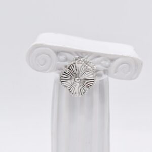 18K WG 15mm Clover Pendant