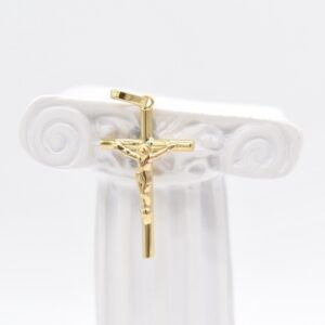 18K Plain Crucifix Cross Pendant
