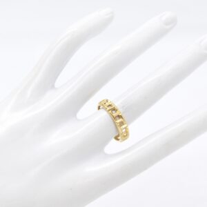 18K T Design Ring — Fits Size 7.5–7.75