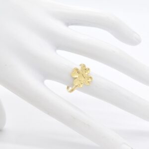 18K Irish Clover Ring — Size 7