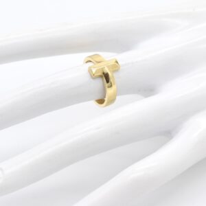 18K T Ring — Size 6