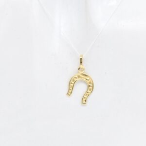 18K Lucky Horseshoe Pendant