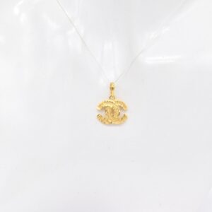 21K Textured Interlocking C Pendant (21mm)