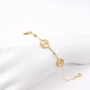 18K 3 Stationed Double C Bracelet