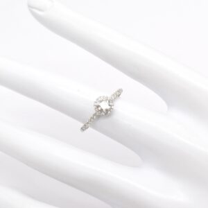 18K WG Round Brilliant Cut Natural Diamond Ring