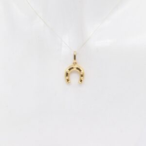 18K Horseshoe Lucky Charm Pendant