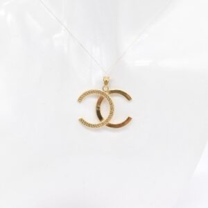 18K Intertwined C with Greek Design Pendant
