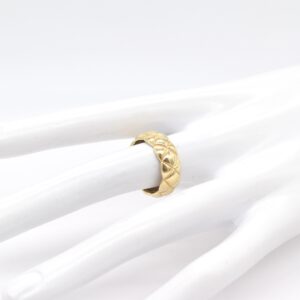 18K Coco Crush Ring- Size 6.5