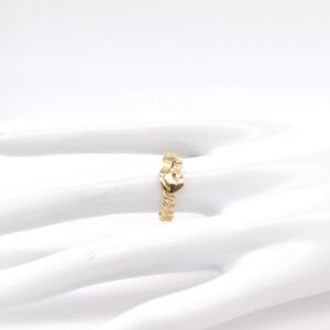18K Mama Mary Cuban Ring-Size 7
