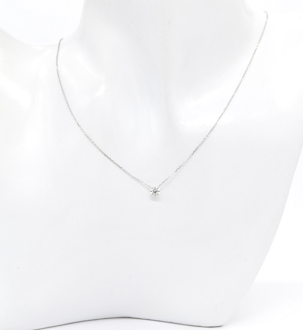 18K WG 0.30ct Natural Diamond Necklace - Image 2