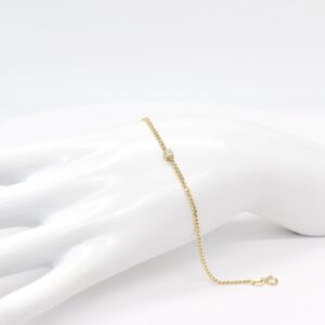 18K One Round Natural Diamond Bracelet