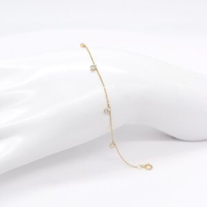 18K Round Diamond Charm Bracelet