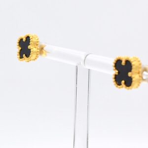21K Black Onyx Clover Stud Earrings (10mm)